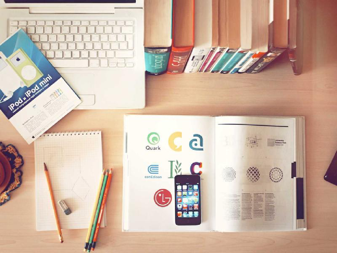 How to Choose the Right Logo Designer for Your Brand